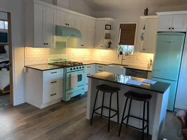 Before: Modern Kitchen Tiles in Whitefish, MT 59937